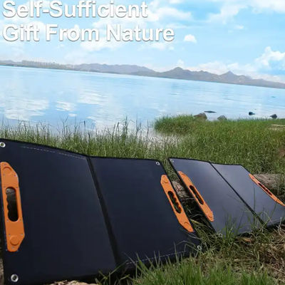 OEM 100w طاولة الطاقة الشمسية قابلة للطي مولد كهربائي IP68